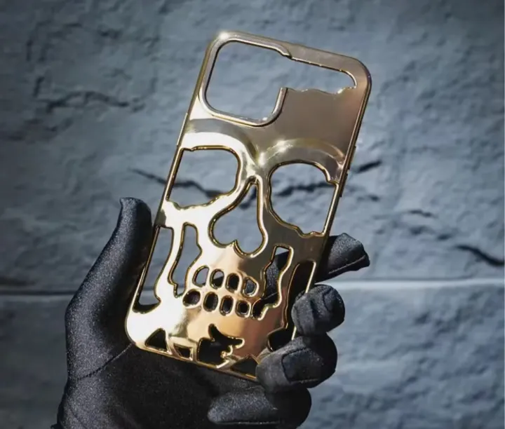 skull phone case
