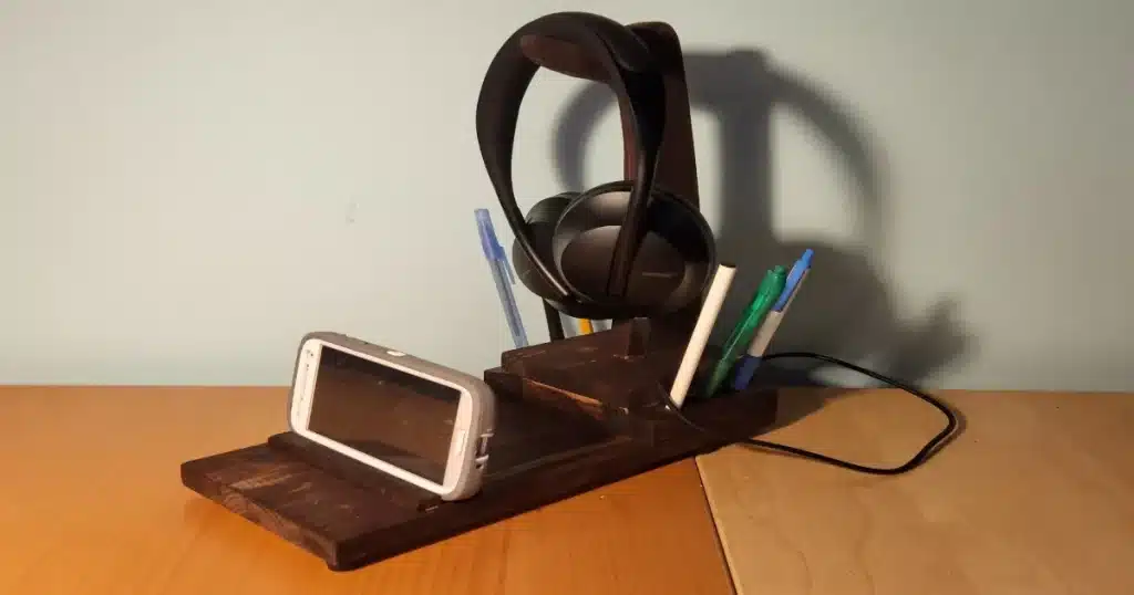 best headphone stand with usb charger