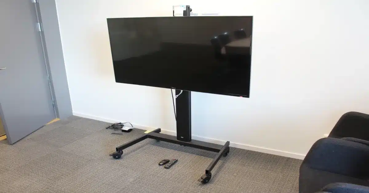 Top 10 Best Tv Stand With Wheels Reviews 2024